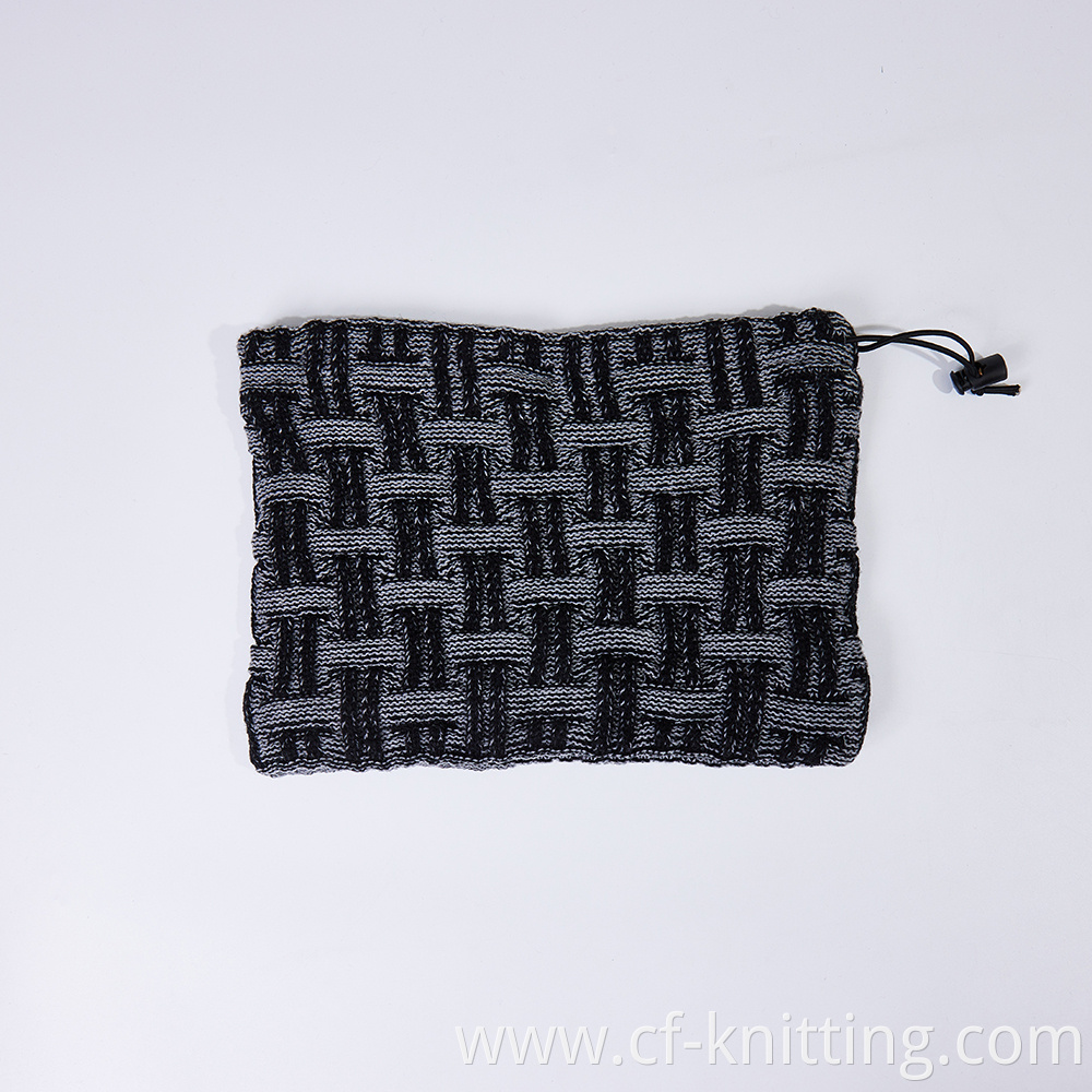 Cf W 0007 Knitted Scarf 1